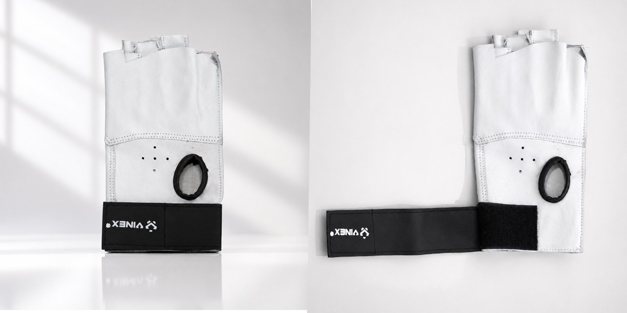 Hammer Throw Gloves